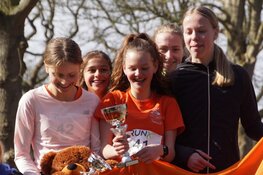 Finale crosscompetitie; een groots sportief spektakel op Camping Bakkum