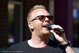 Plezier als drijfveer bij buitenoptredens Jeffrey Schenk en Suzan de Reus