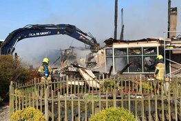Schade enorm na verwoestende brand in Egmondse boerderij