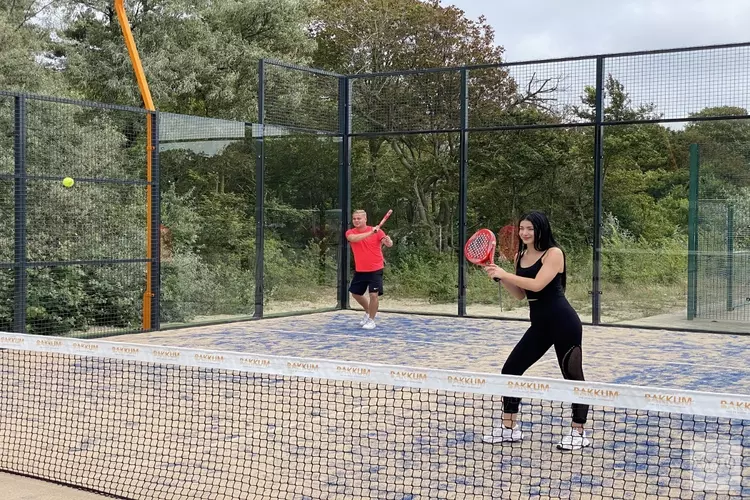 Populaire sport padel nu ook in Castricum