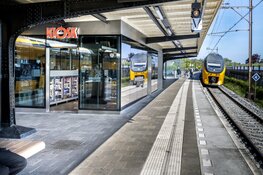 Station Castricum officieel geopend met muziekstuk carillon