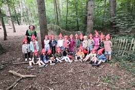 Kleuters Helmgras op ontdekkingstocht