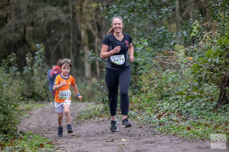 Gezellige Sinterklaasloop voor jong en oud bij AV Castricum