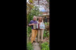 Kleutervoorstelling bij presentatie nieuw prentenboek