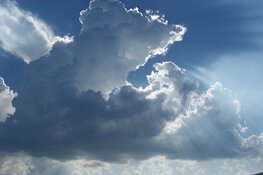 Zon en wolken wisselen elkaar af in grotendeels droge zomerweek