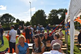 Leden en oud-leden van AV Castricum vierden 60 jaar bestaan van de vereniging
