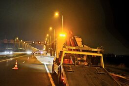 Aanhanger verliest net gekochte boot op A9