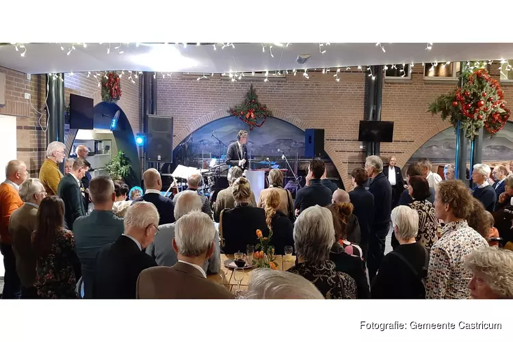 Onderscheidingen voor Stan Baltus en Vera Fetisova tijdens Nieuwjaarsbijeenkomst