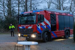 Brand in woning Limmen, oplader mogelijk oorzaak