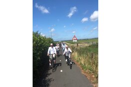 Fietstocht rondom het Alkmaardermeer op dinsdag 13 mei: Happen en Doortrappen voor senioren