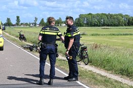 Scholieren komen met elkaar in botsing langs de N513 in Castricum
