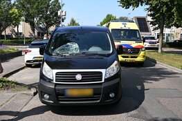 Wielrenster gewond bij ongeval met bestelbus