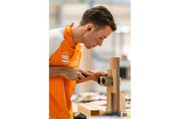 Noord-Hollandse meubelmaker Jort Rommel wint brons op EK beroepen