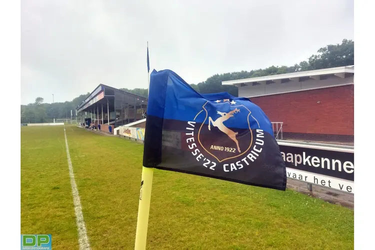 JVC in slotfase langs tien man van Vitesse '22