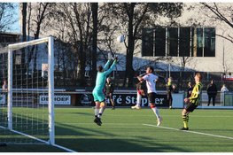 Alcmaria Victrix weer onderuit in eigen huis, koploper Meervogels te sterk