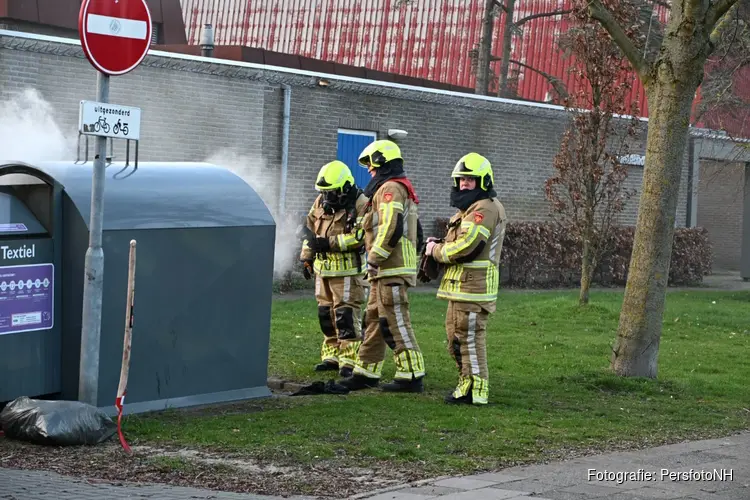 Containerbrand op Rembrandtsingel in Akersloot snel geblust