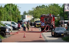 Veel rook bij brand op dak van woning Castricum