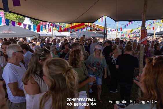 Zomerfestival Egmond zet senioren in het zonnetje met speciale seniorenmiddag