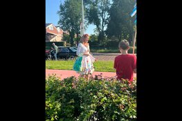 Generaties kinderen nemen afscheid van juf Anita na ruim 25 jaar bij Stichting Tabijn
