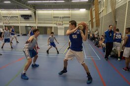 MAPLELEAVES U16-1 KAMPIOEN NA THRILLER