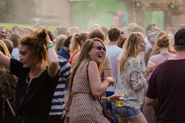 Woodlands: Groovy Weekender op de Ijsbaan