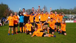"Penaltykillers" RKAV Volendam O12 winnen sterk bezet Top Tournament FC Castricum