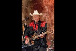 Toon Hollanders in De Oude Keuken