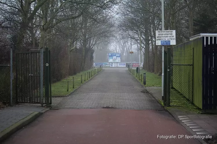FC Castricum in slotfase naast HYS
